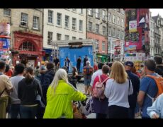 Explora Edimburgo: Descubre el Festival de Fringe de Escocia para tu Viaje de Turismo